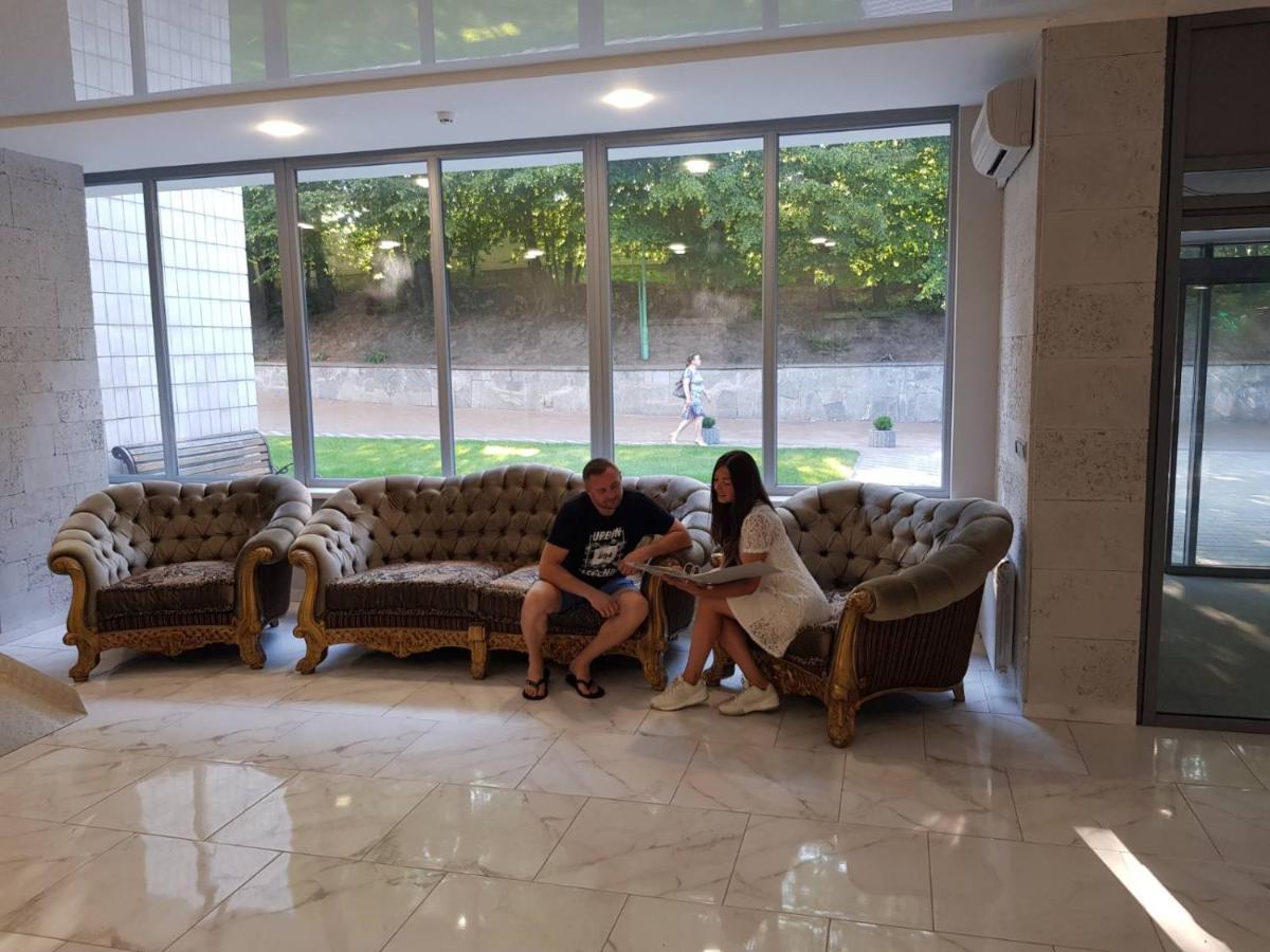 Sanatoriy-Hotel Feofaniya Kiev Ngoại thất bức ảnh