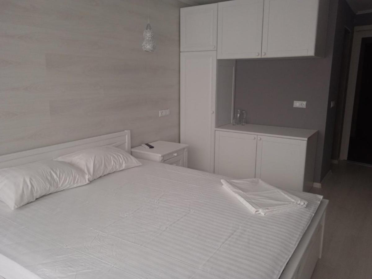 Sanatoriy-Hotel Feofaniya Kiev Ngoại thất bức ảnh